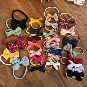 28 baby toddler bow headbands!